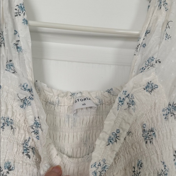 Storia Floral White Maxi Dress - Picture 4 of 6